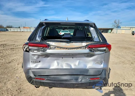 2021 Toyota Rav4 Xle из США, поврежденный, VIN 4T3RWRFV1MU024371